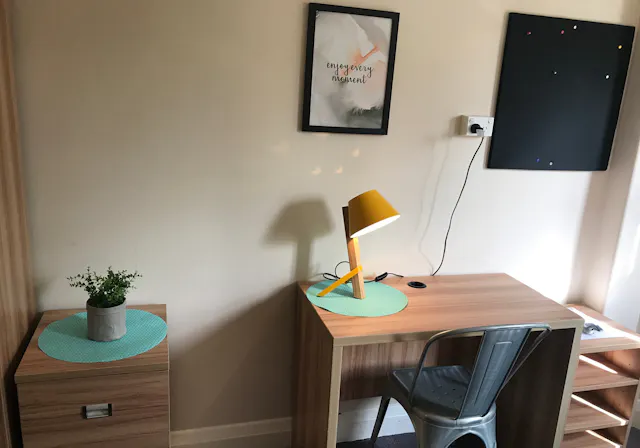 Single room image 3
