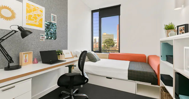Single Bedroom- 6 Share Apt room image 1