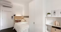 brisbane-city-brisbane-Single Bedroom- Share Bathroom