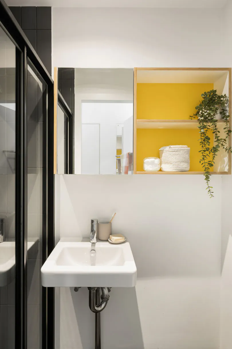 BATHROOM BATHROOM 3