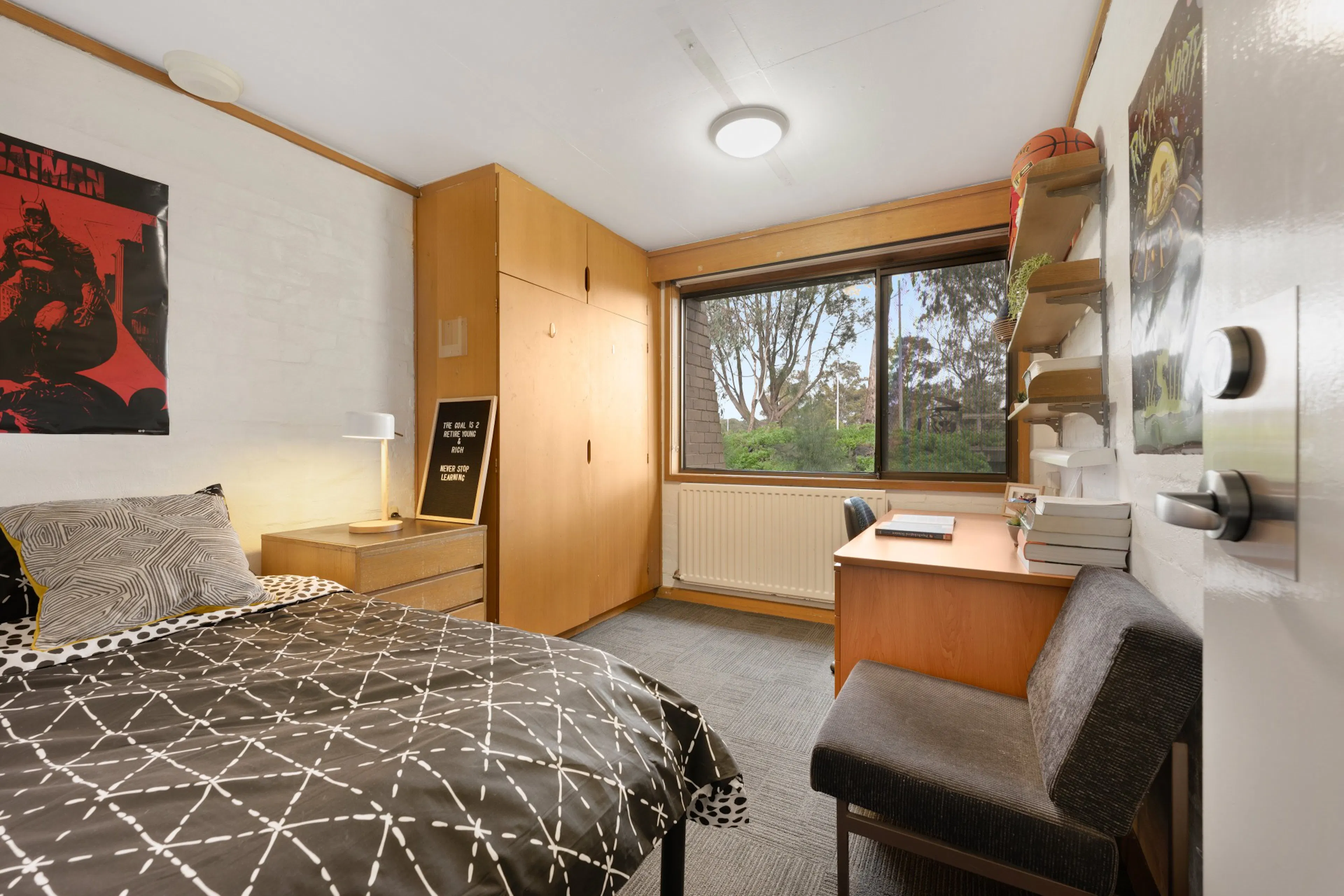 Single Room - Chisholm College ROOM 1