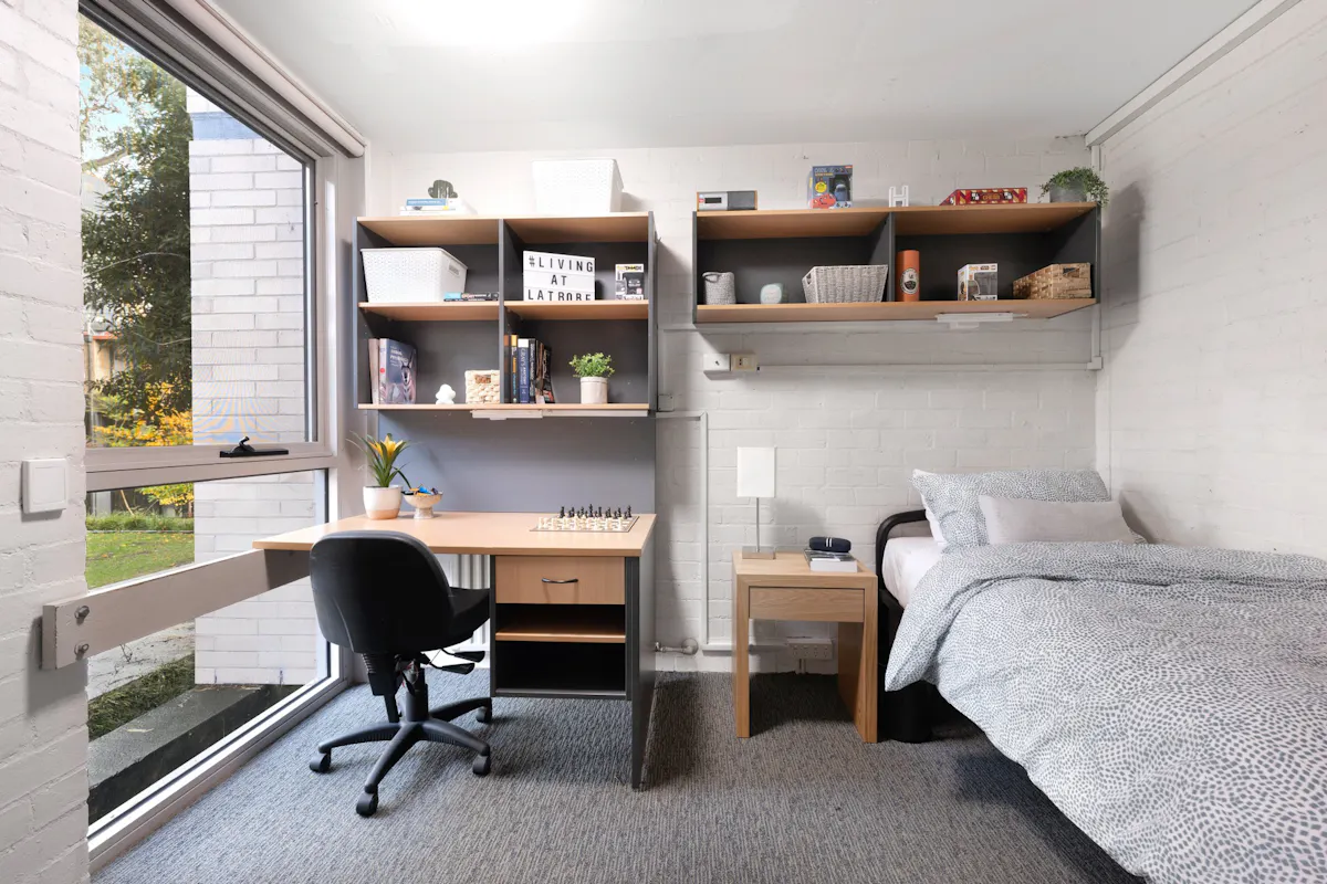 Single Room - Menzies College ROOM