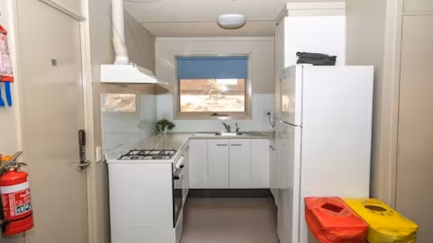 unilodge-la-trobe-university-bendigo-villas-bendigo-KITCHEN