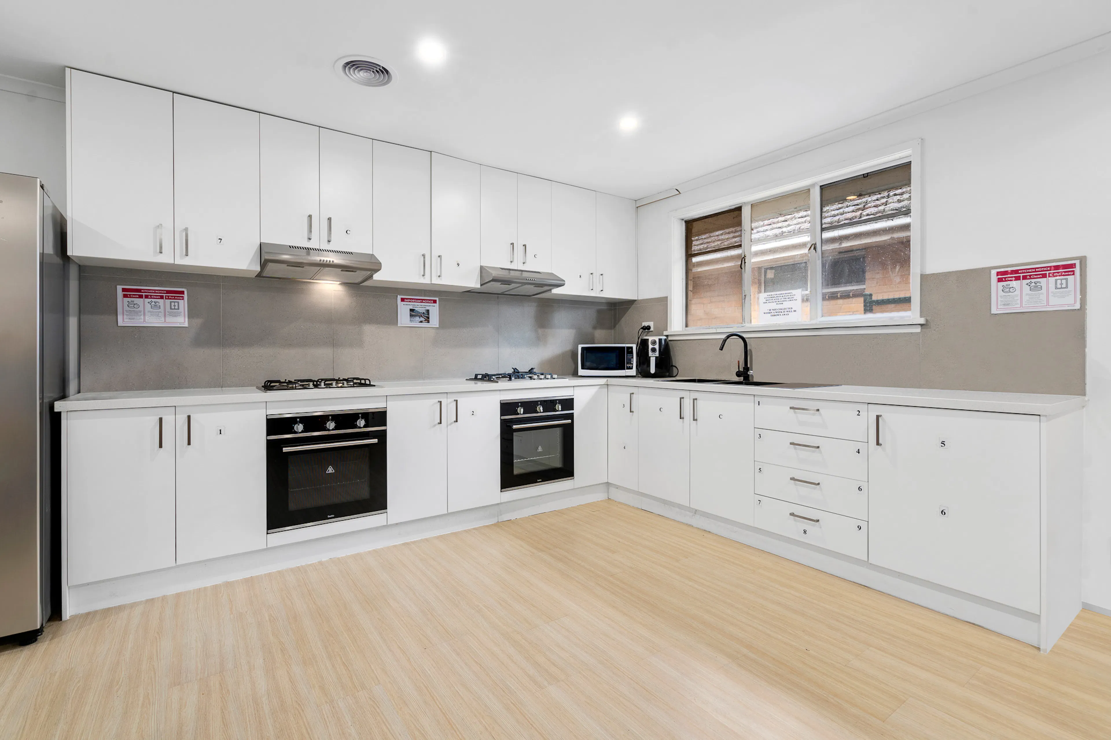 Single En-Suite KITCHEN 1