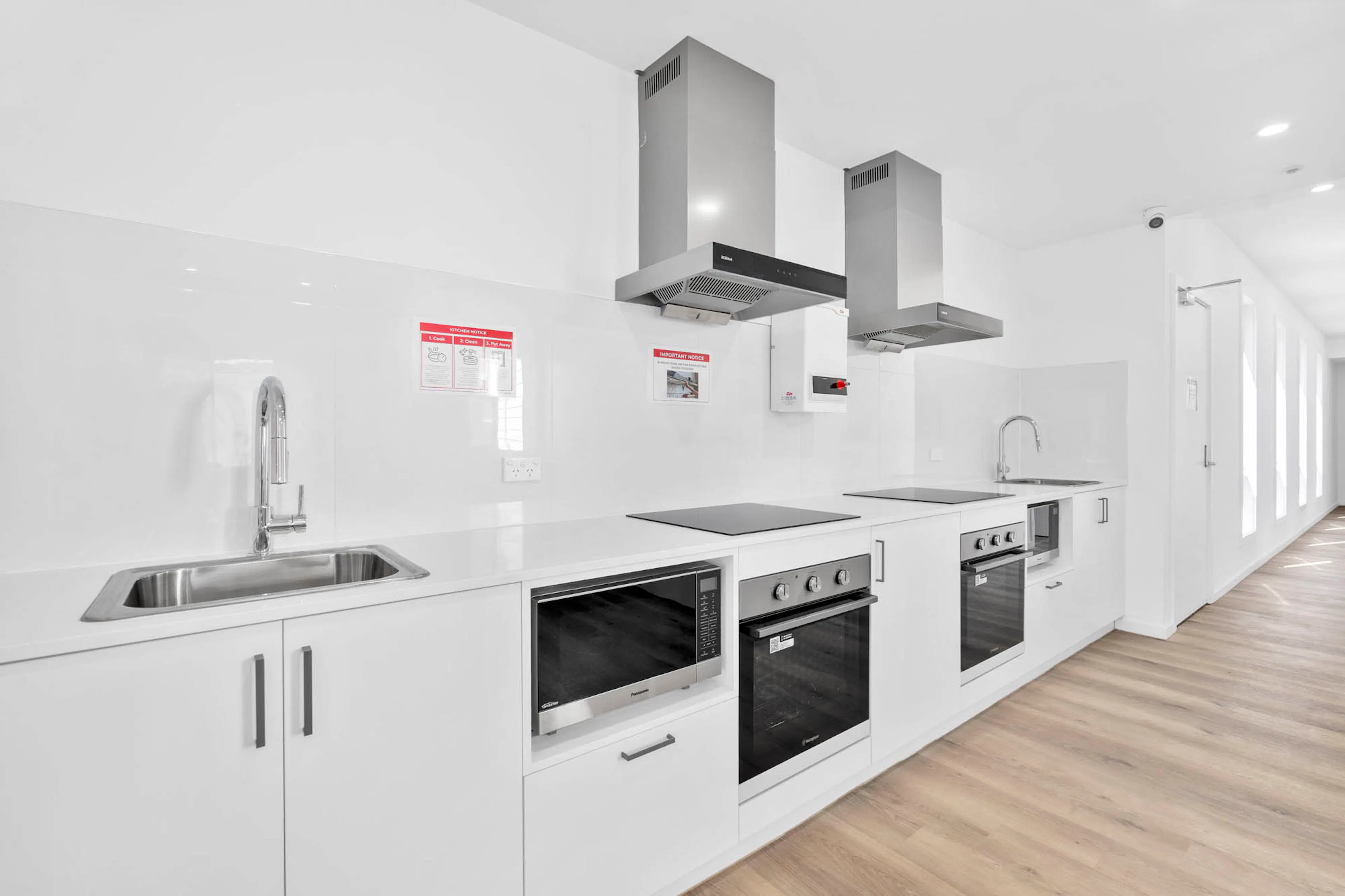 Single En-Suite KITCHEN 4