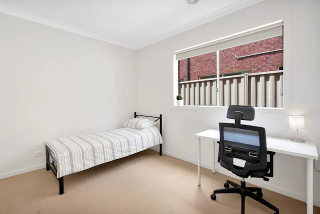 Single Ensuite Room room image 1
