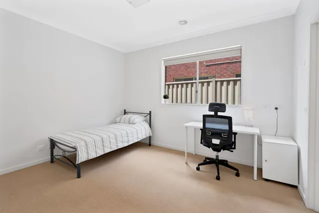 Single Ensuite Room room image 4