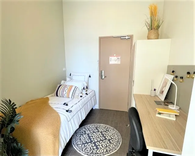 Single Room room image 1