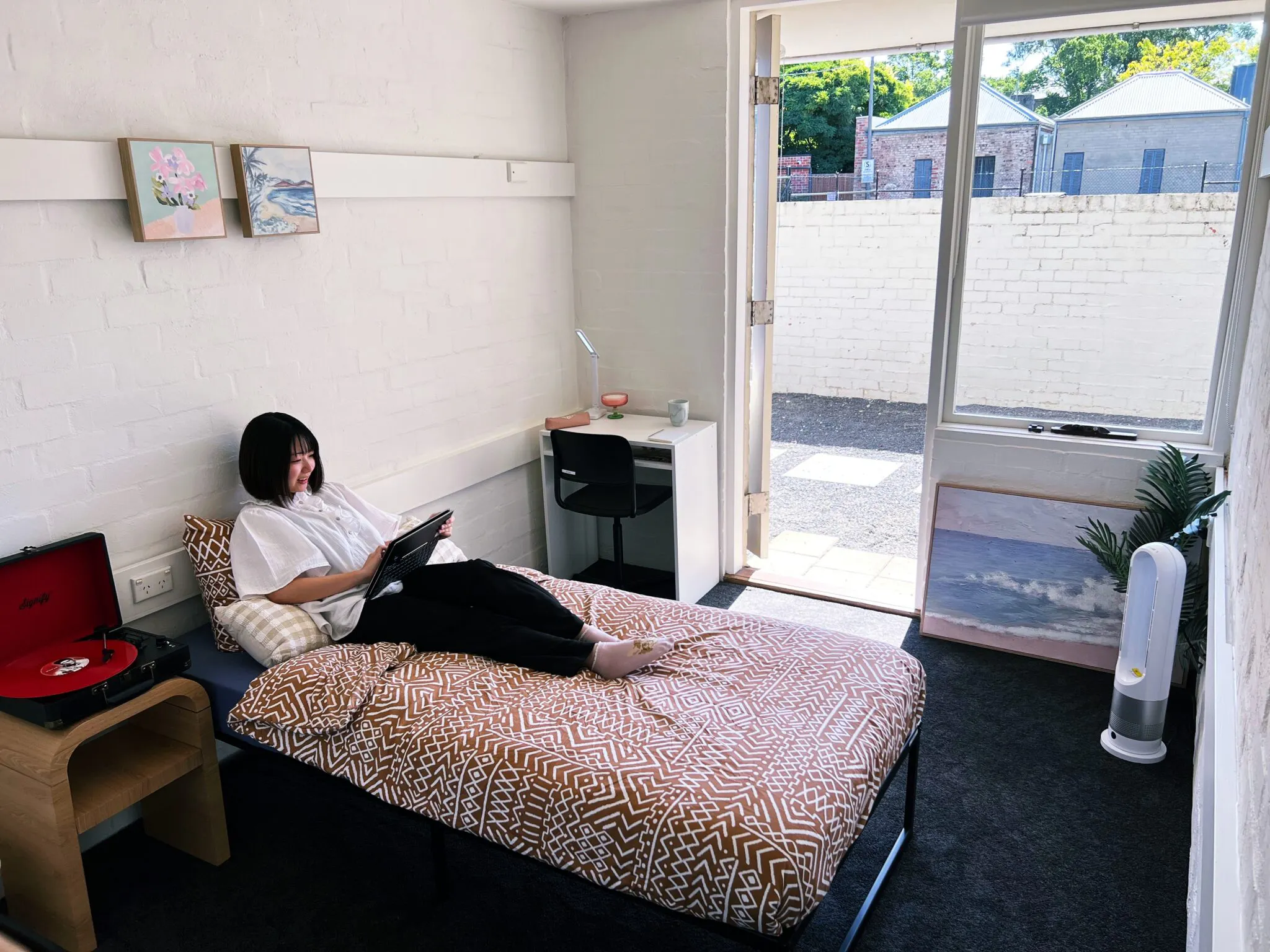Single Room ROOM 1