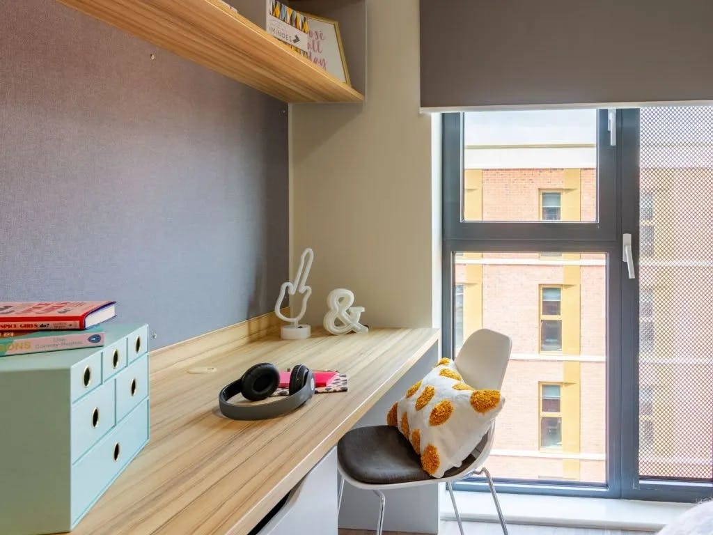 Skyline En Suite Plus