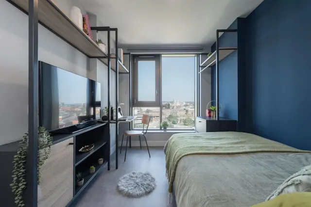 Skyline Ensuite room image 1