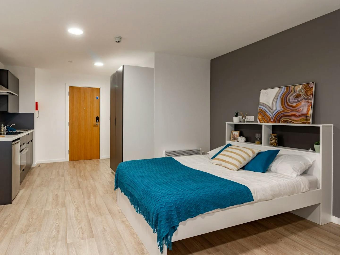 Skyline Platinum Studio