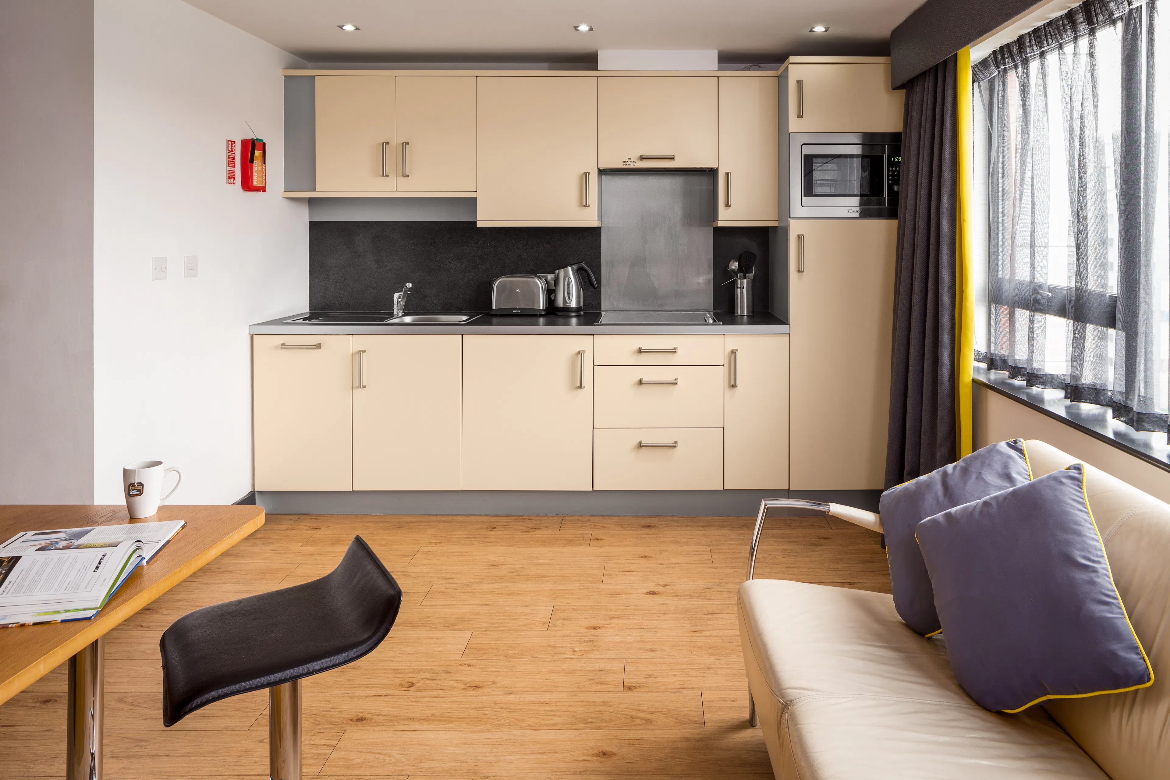 Smart Apartment KITCHEN 2