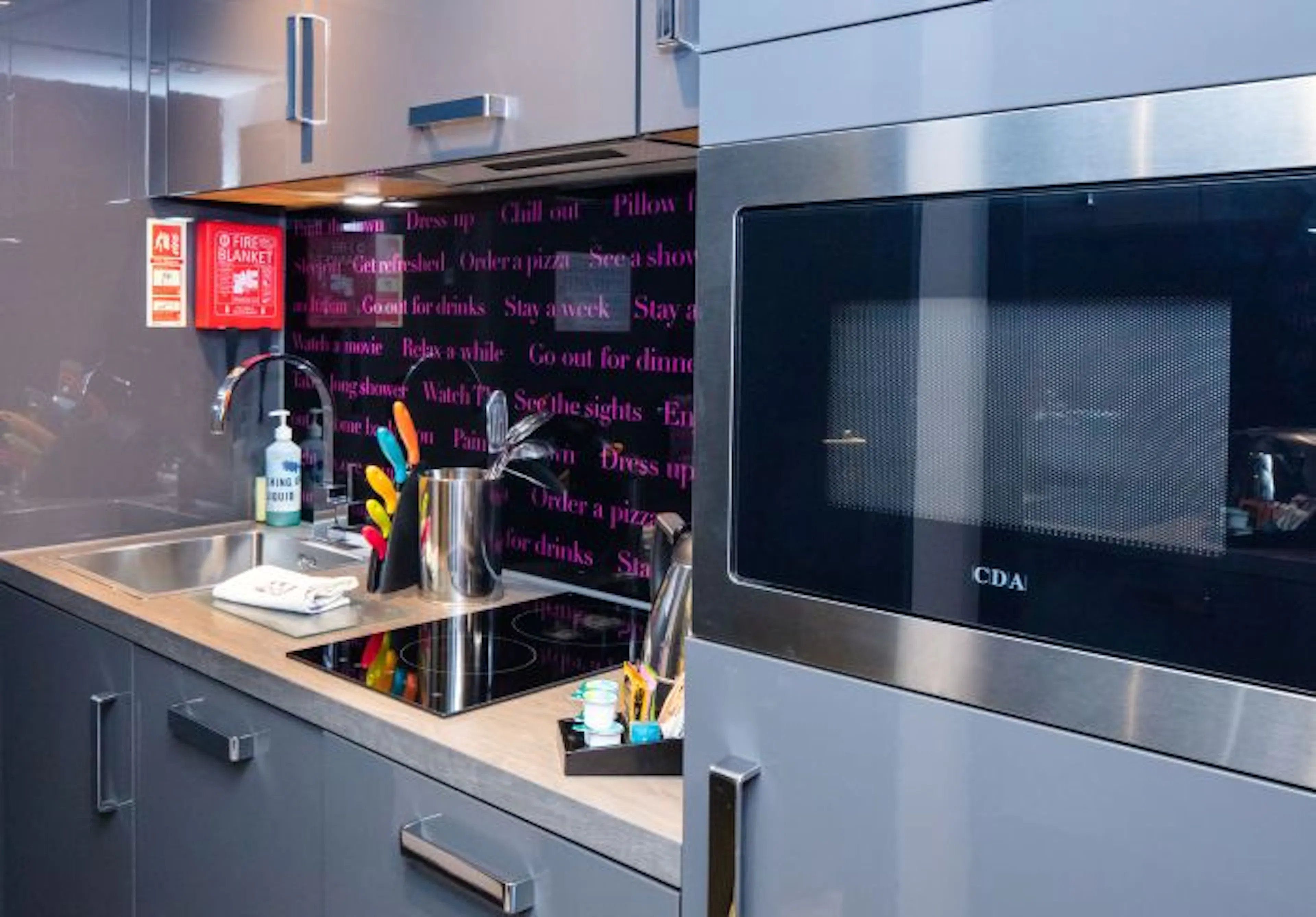 Smart Apartment KITCHEN 4