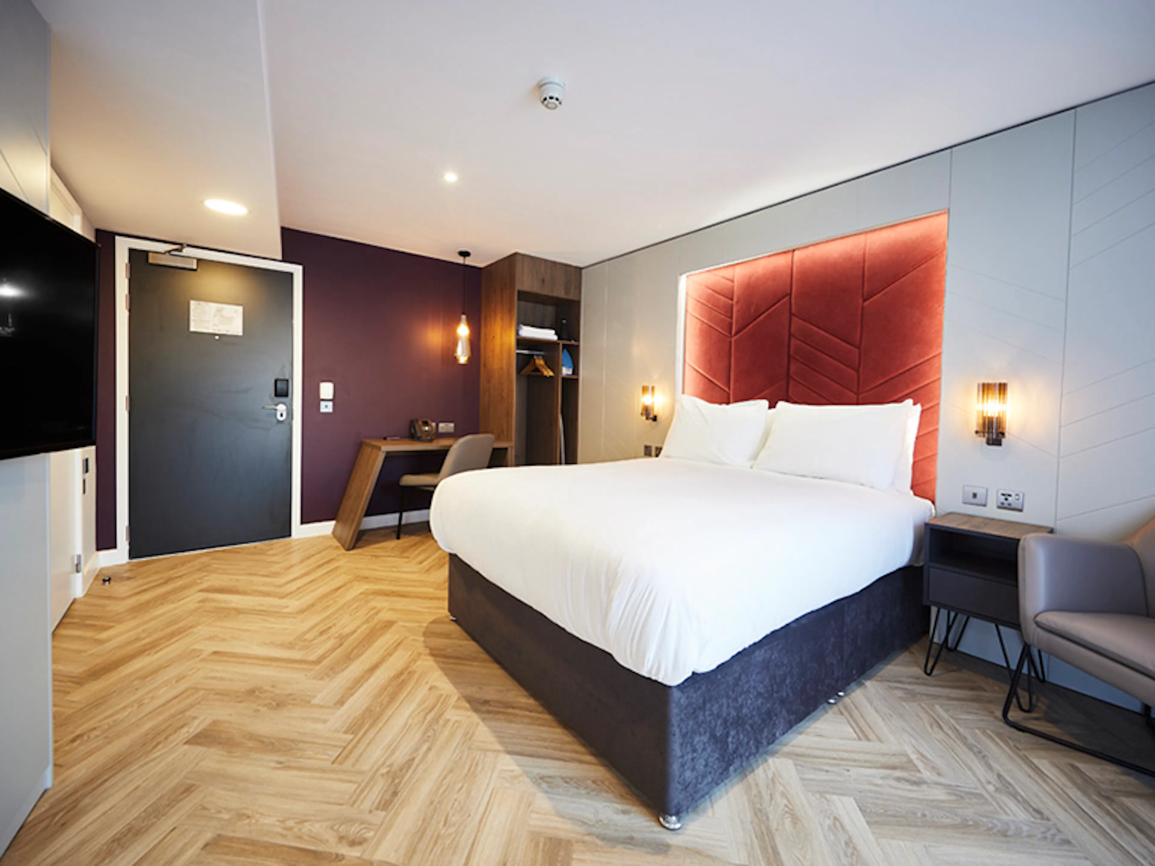 Smart Studio with River View ROOM 3