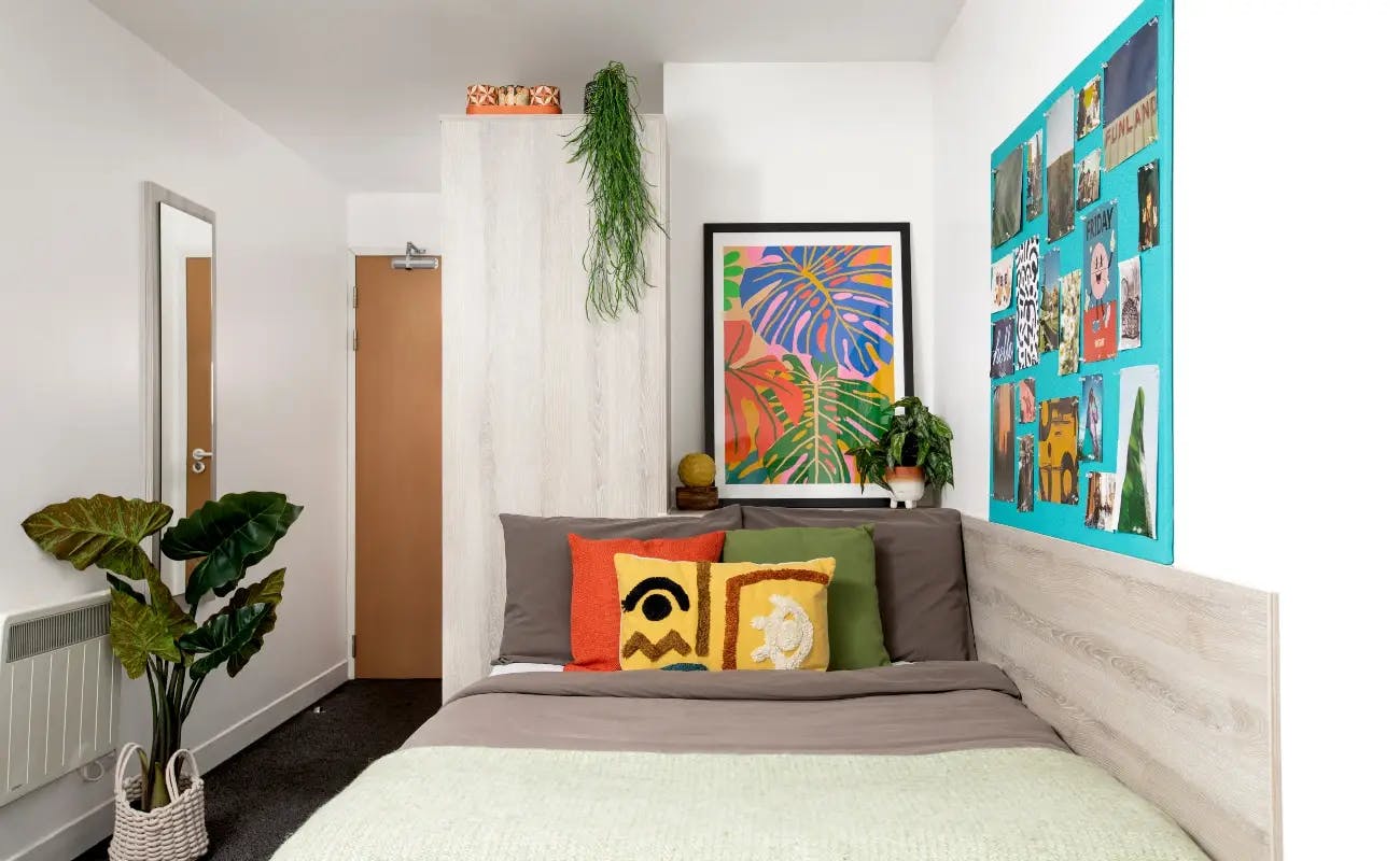 mercury-point-southampton-En-Suite, Premium Range 2