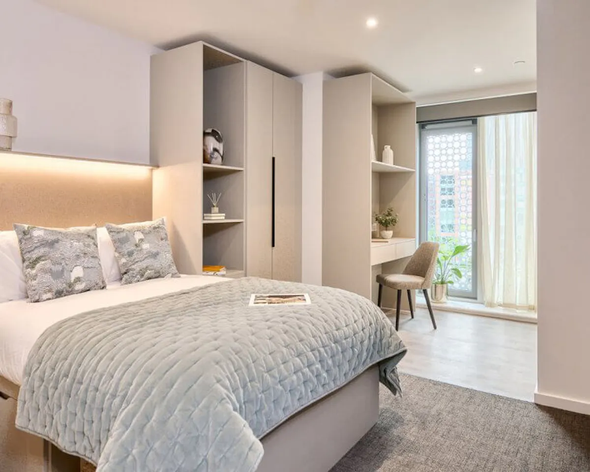 Square Gardens Gold Studio (Floors 2 – 9) ROOM