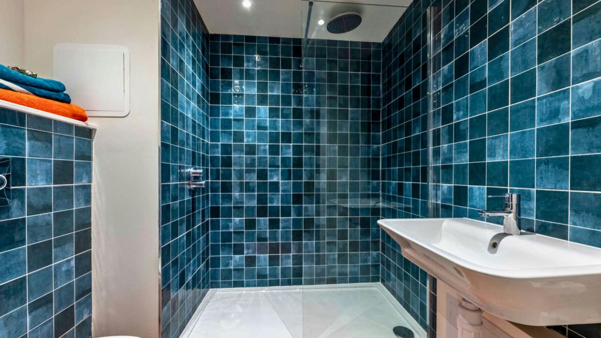 One Bedroom Apartment