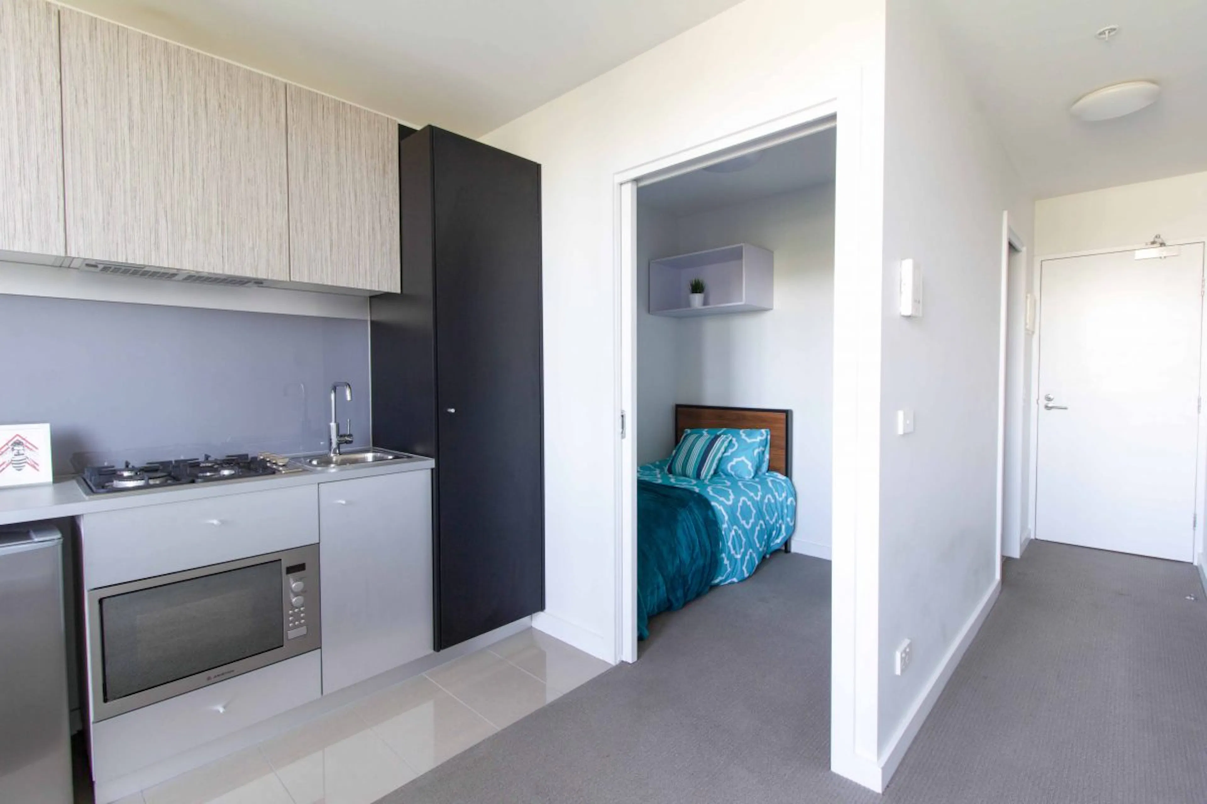 Standard 1 bedroom with Balcony KITCHEN 4