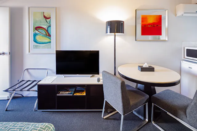 Standard room image 2