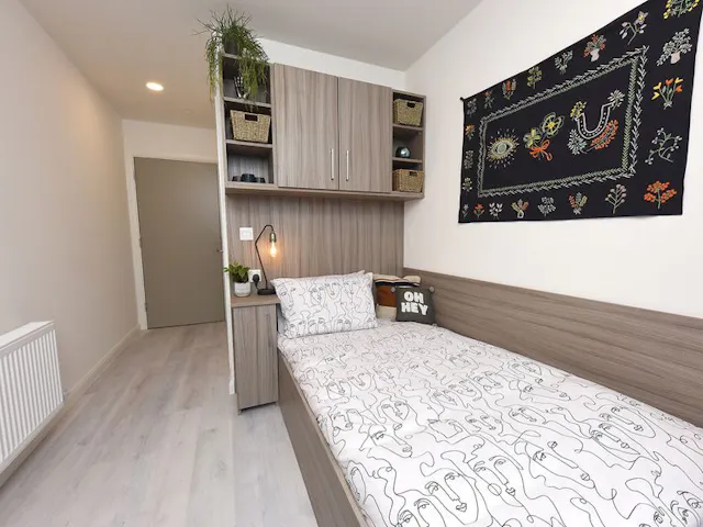 Standard room image 1