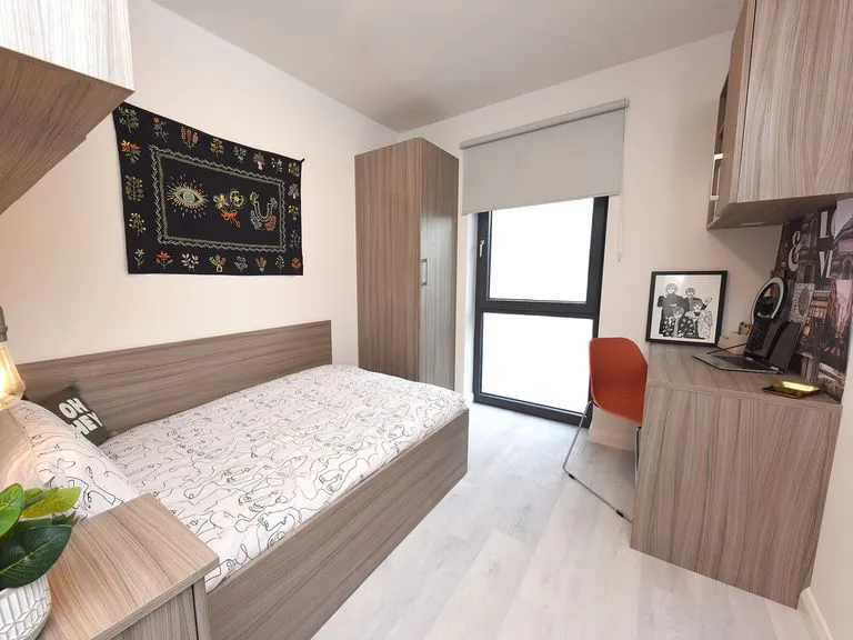 Standard ROOM 1