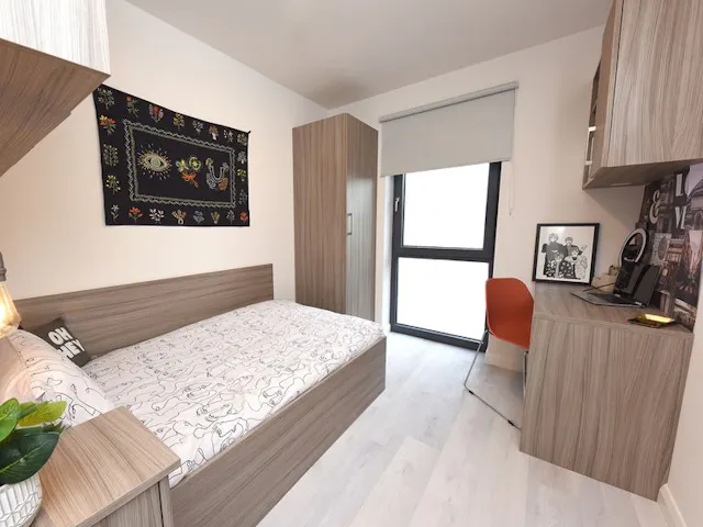 Standard room image 2