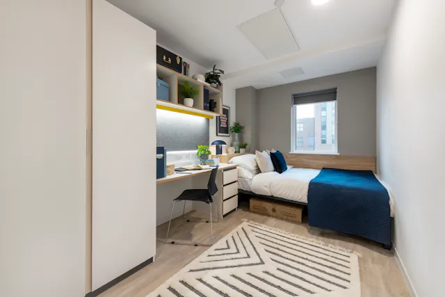 Standard room image 1