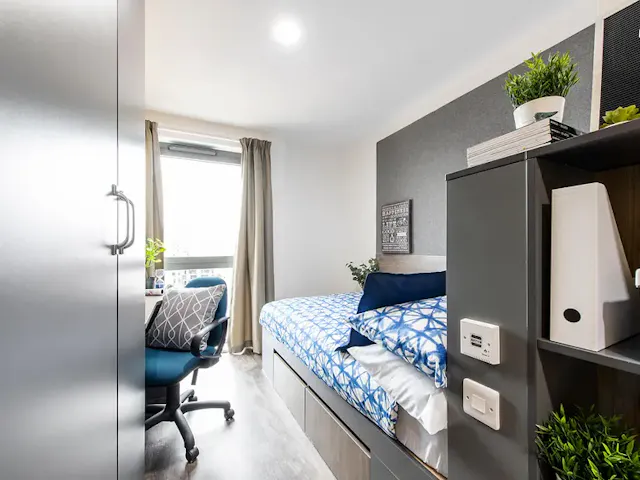 Standard room image 2