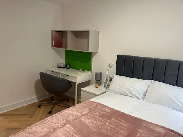 5 Bedroom Standard room image 2