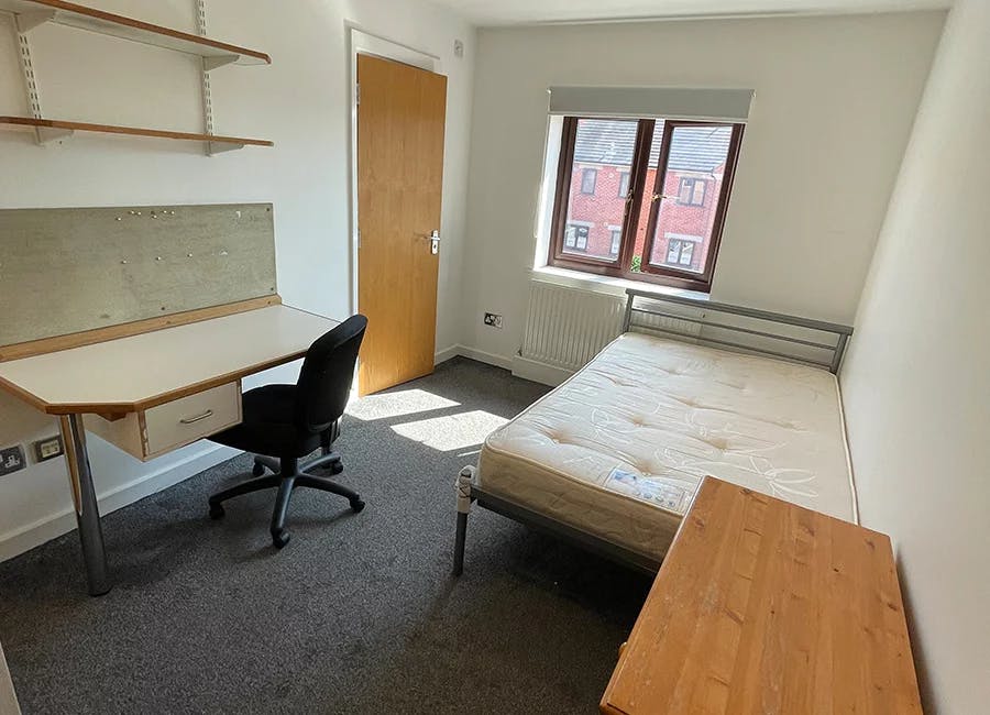 Standard Ensuite (C Hall)