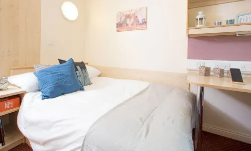 Classic Ensuite ROOM 3