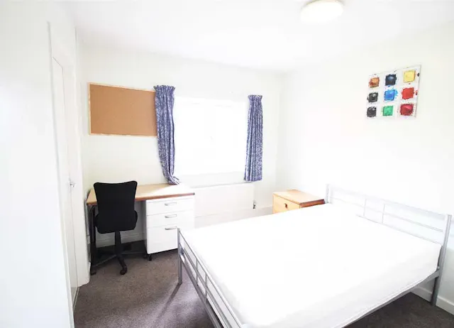 Standard Ensuite Room (Hall A) room image 1