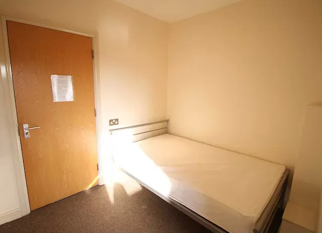 Standard Ensuite Room (Hall D) room image 1
