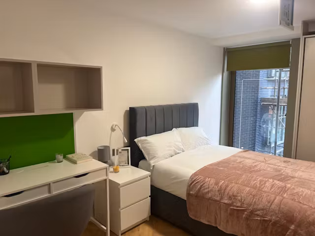 oldham-street-liverpool-5 Bedroom Standard-1