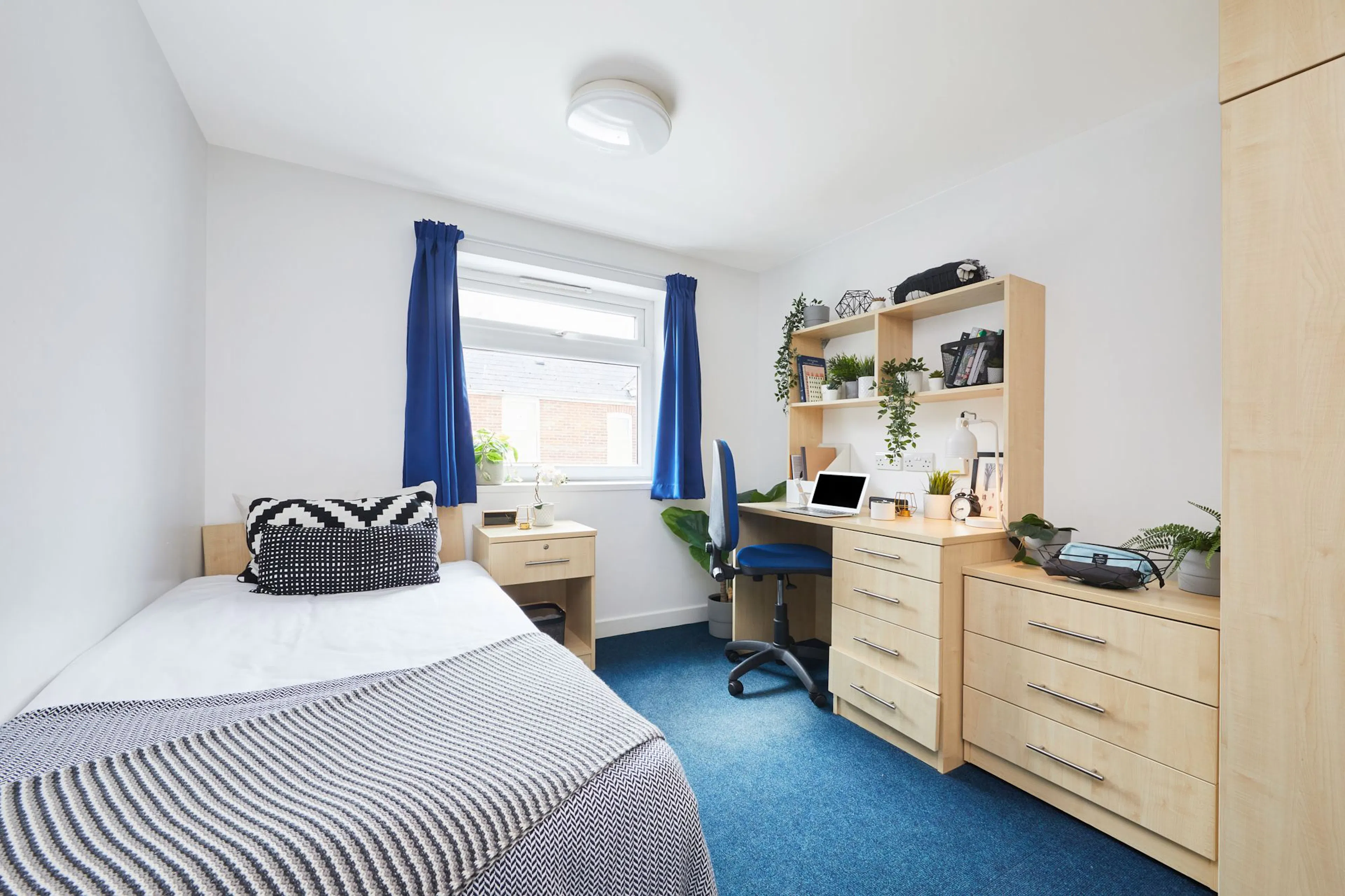 Standard Ensuite  ROOM 1