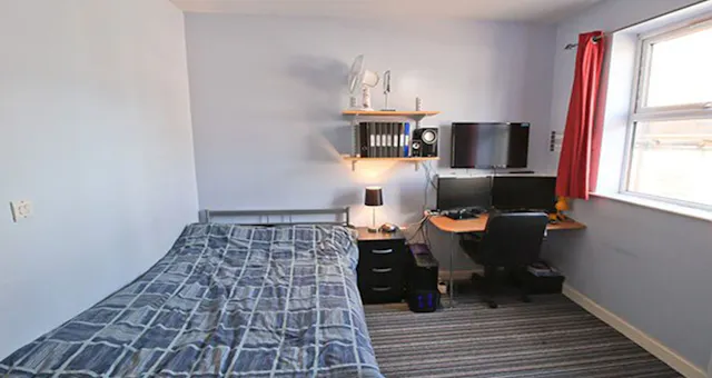 Standard Ensuite Room room image 1
