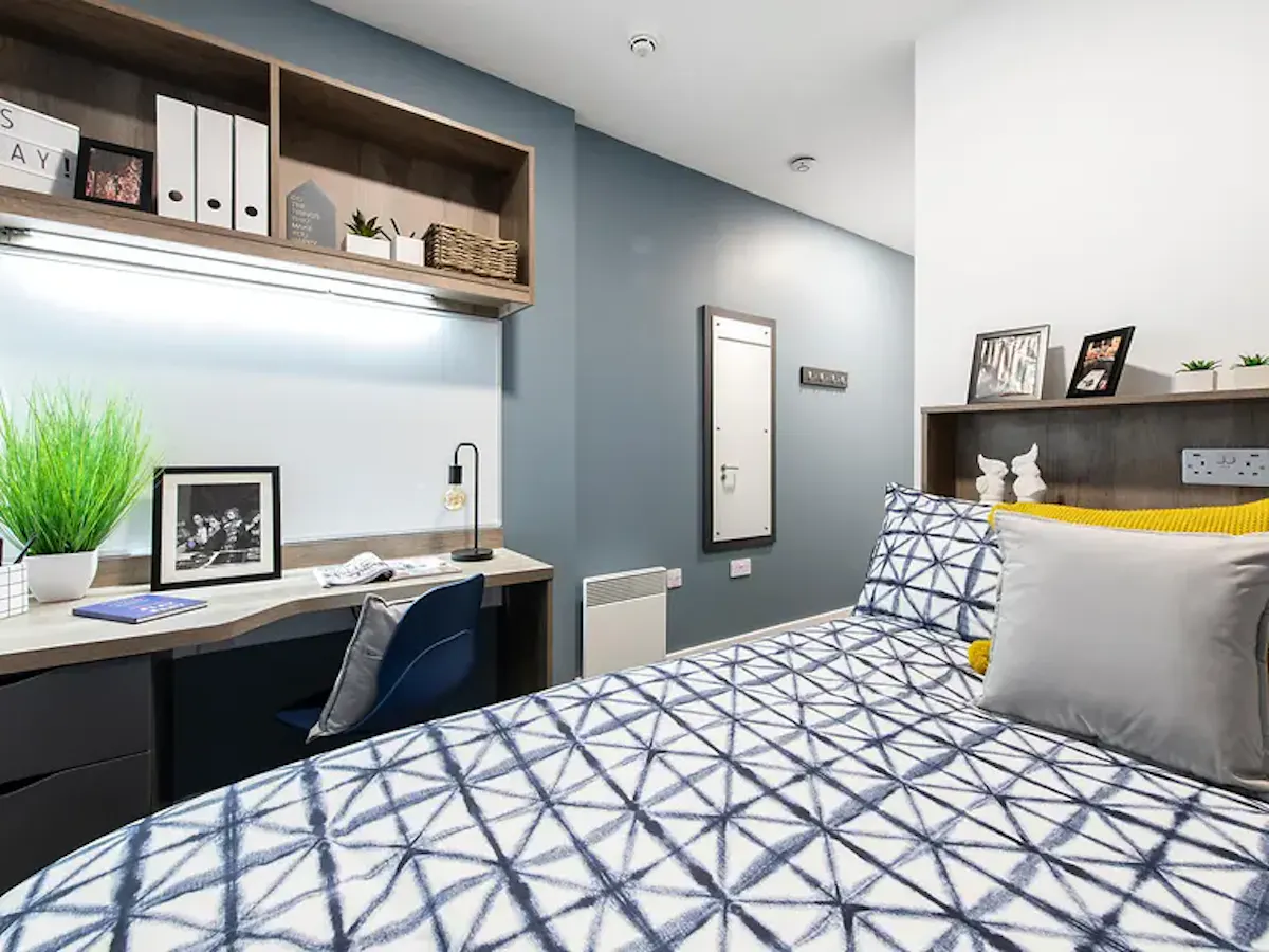 Standard Ensuite ROOM