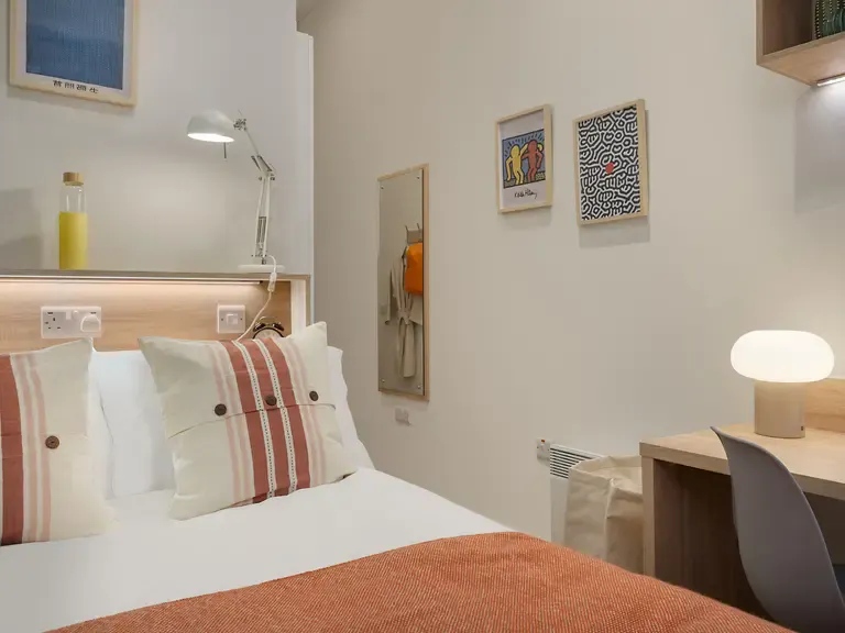 Standard Ensuite ROOM 3