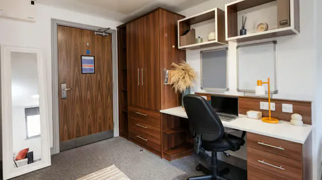Standard Plus Studio room image 2