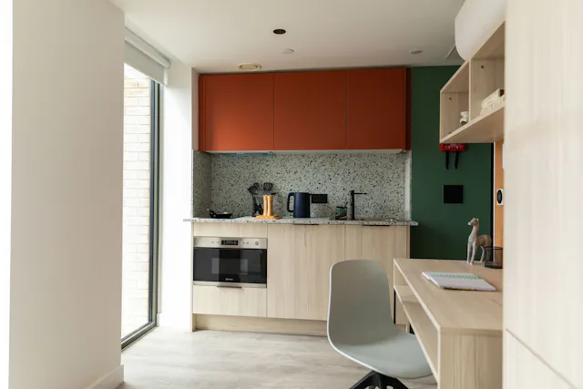 Standard Studio, Floors 11-16 room image 2
