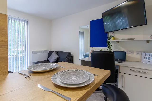 Standard room image 4