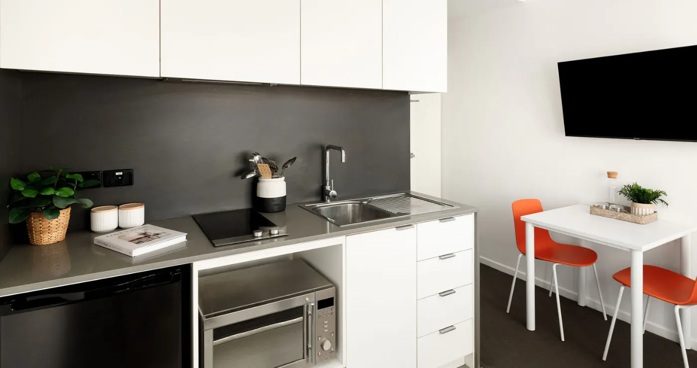 Iglu Central-Sydney-KITCHEN-1