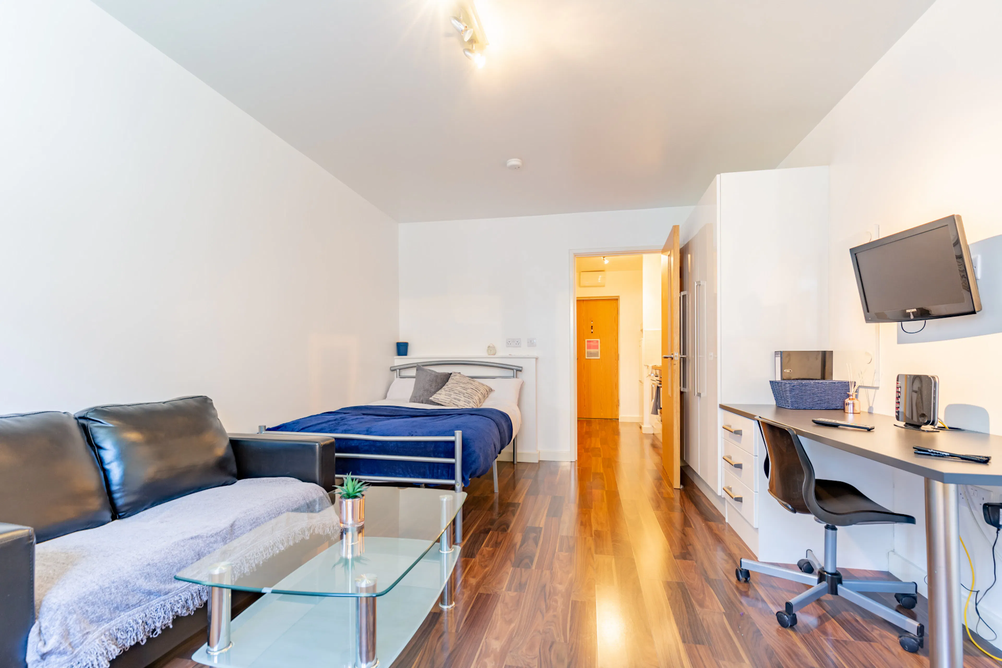 Standard ROOM 2