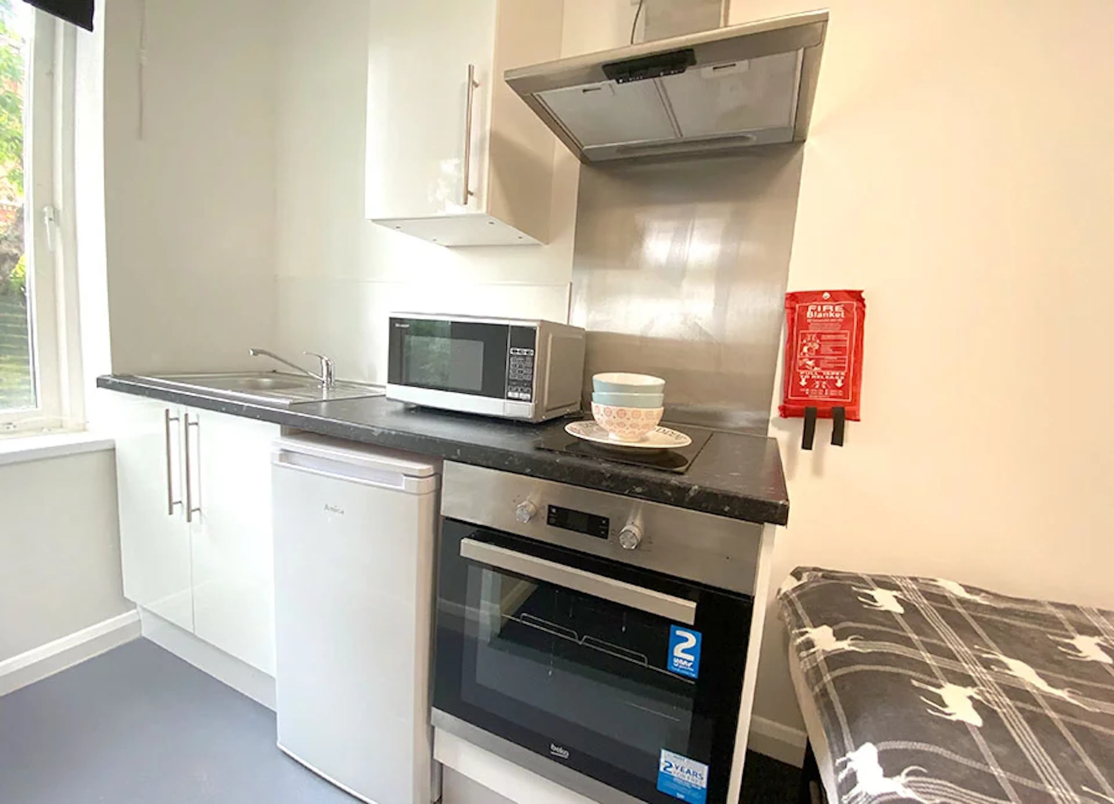 Standard Studio KITCHEN 4