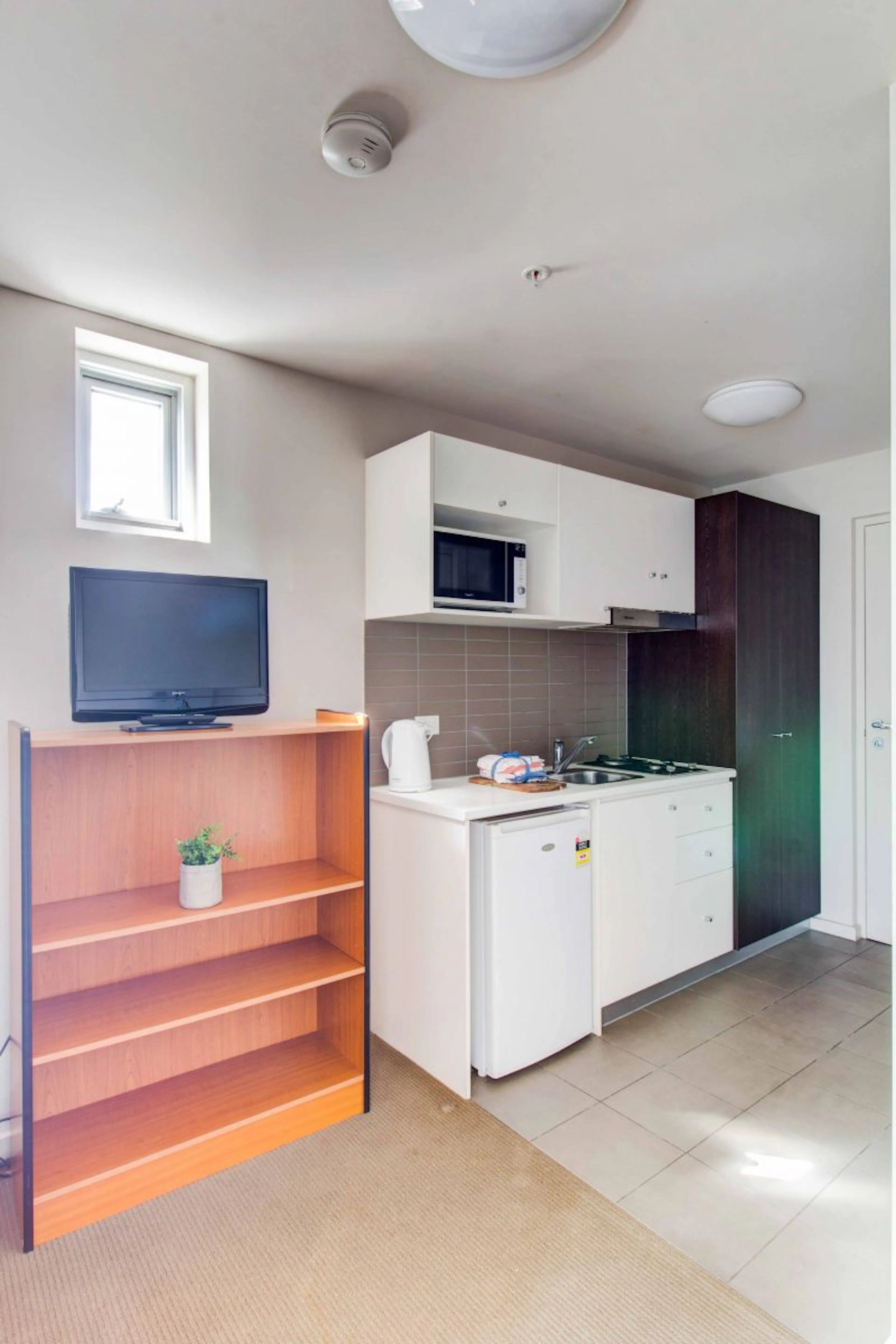 Standard Studio Style 1 KITCHEN 1
