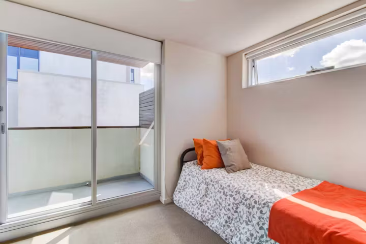 8-porter-street-prahran-melbourne-Standard Studio Style 1-1