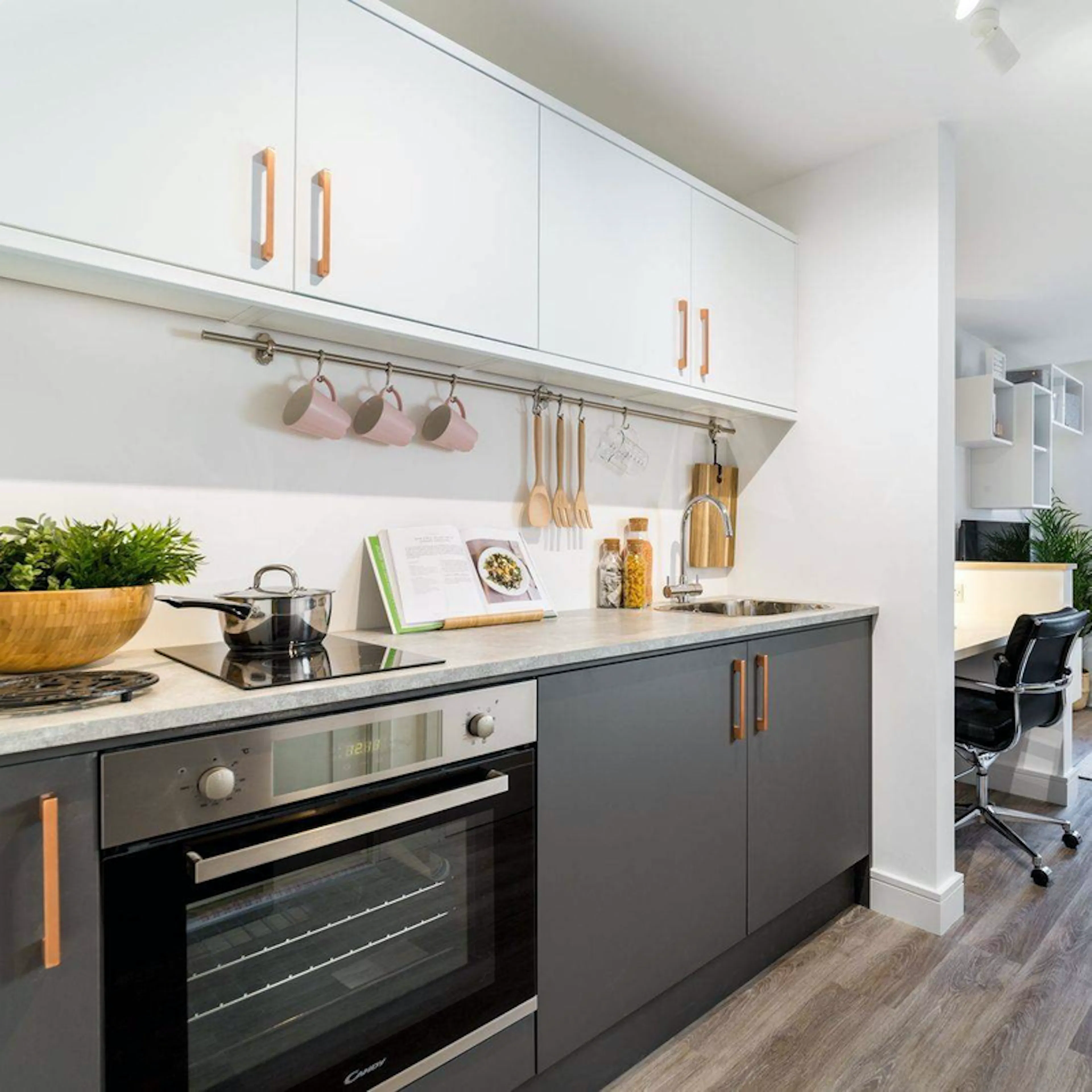 Standard KITCHEN 1