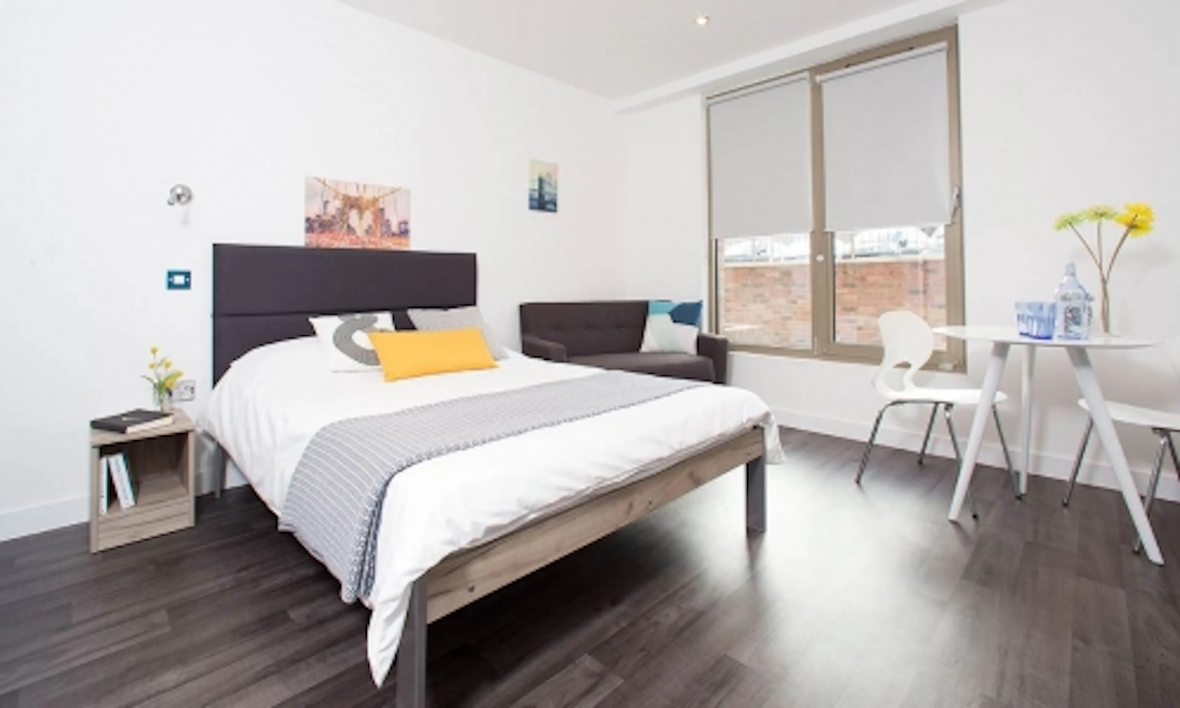 ROOM ROOM 3
