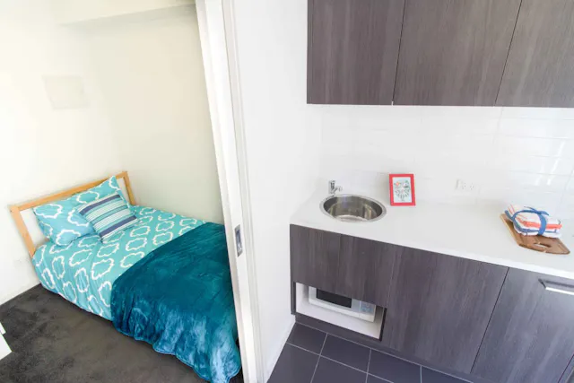Standard Studio with Balcony room image 1